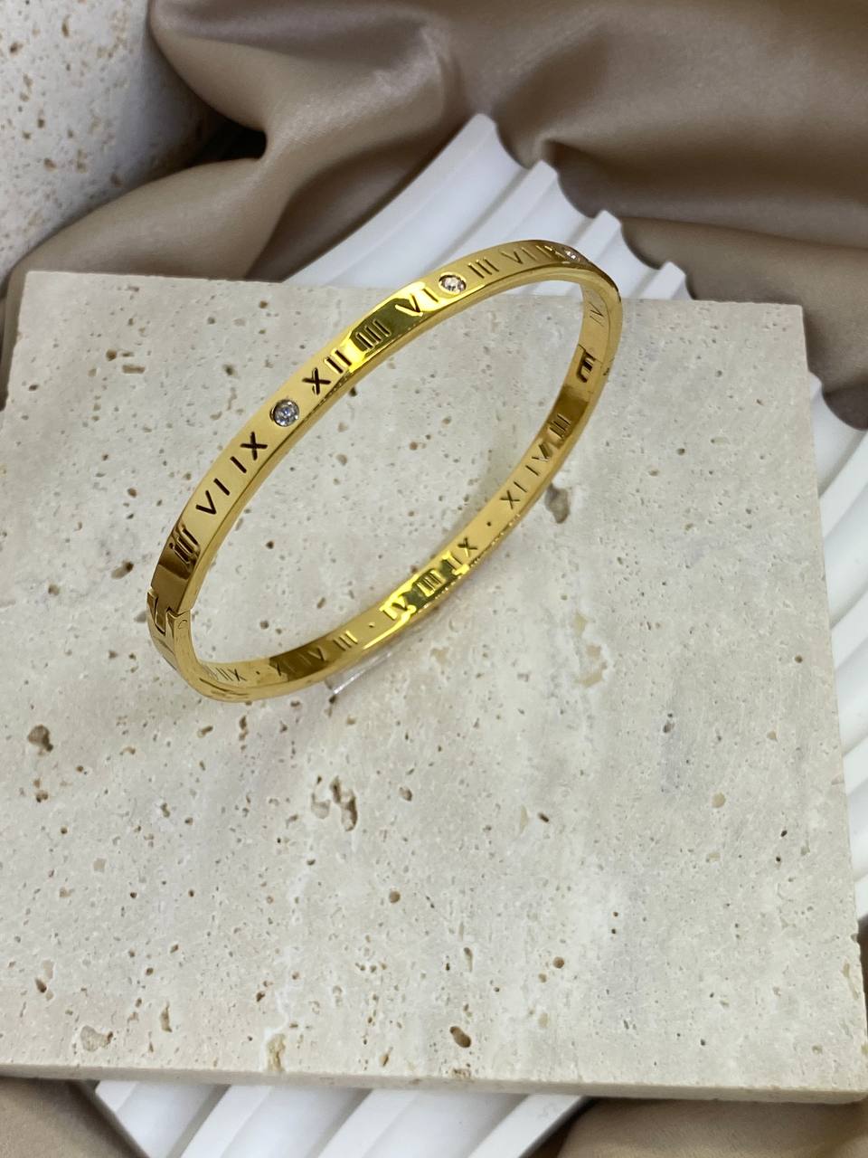 DAVINA *BANGLE*