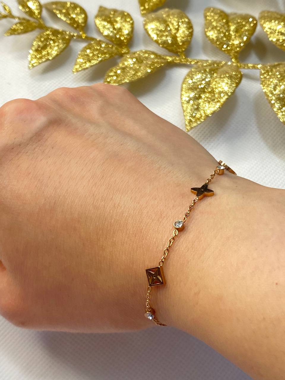 THEA * CLOVER BRACELET *