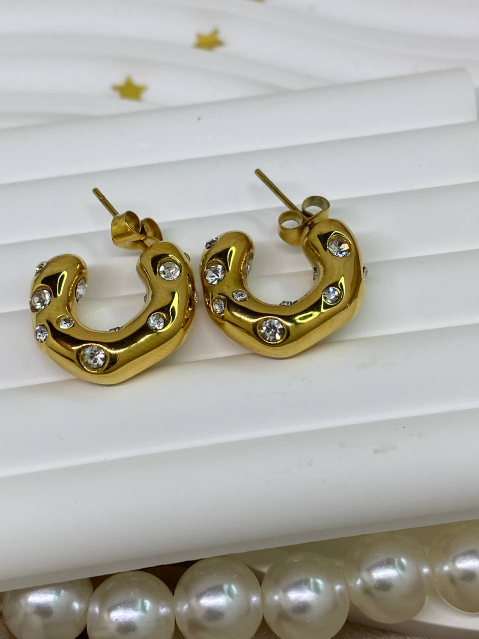 DANIELLA * EARRINGS *