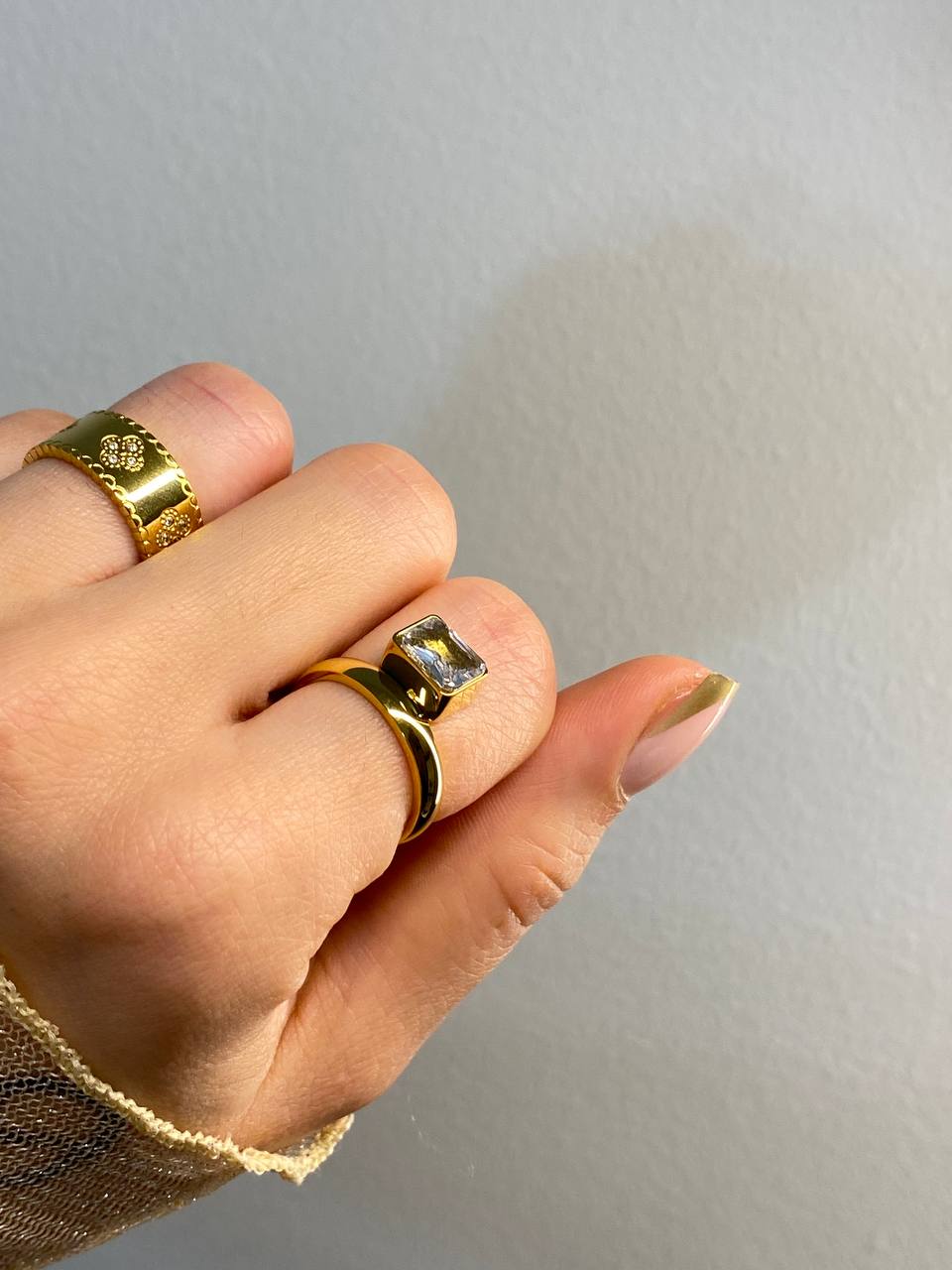 CHRISY * CLOVER RING *