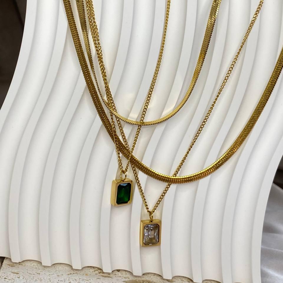 GIANNA *GREEN GEM NECKLACE*