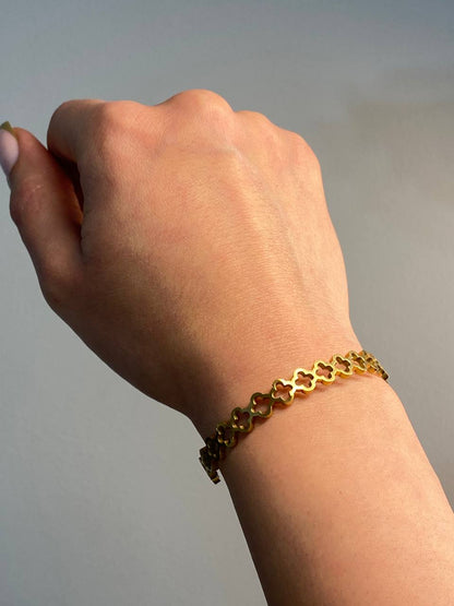 ATARAH * CLOVER BANGLE *