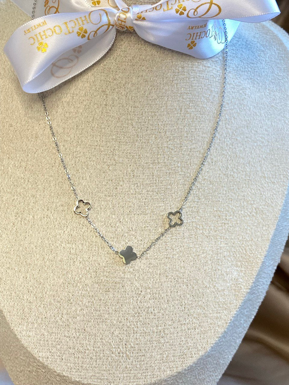 KEYSHIA *CLOVER NECKLACE*