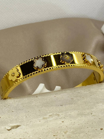 EDRIA *FLOWER BANGLE*