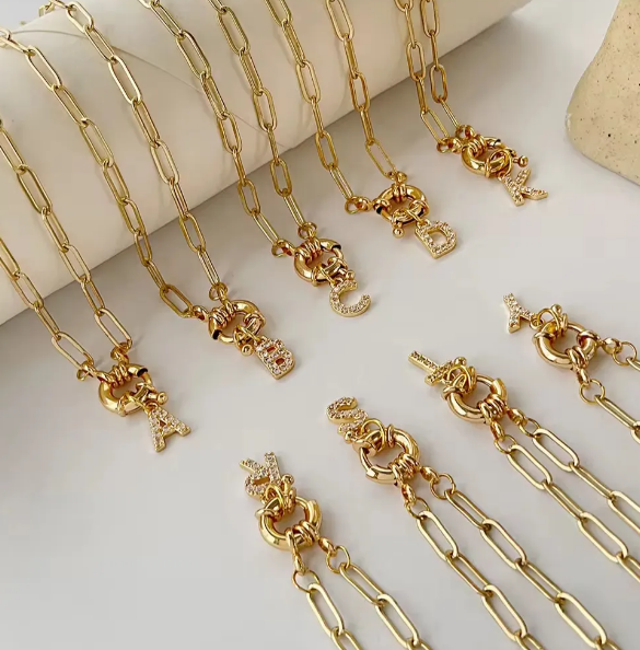 CECILIA * NECKLACE*