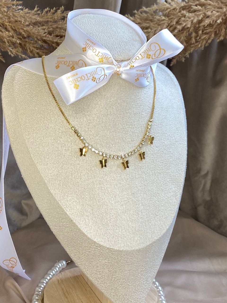 VANESSA * BUTTERFLY NECKLACE*