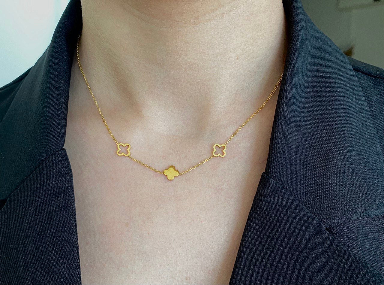 VIANCA *CLOVER NECKLACE*